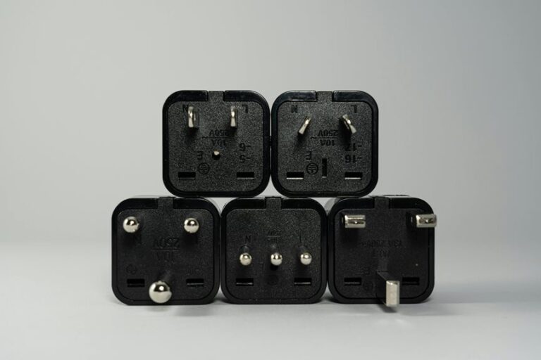 outdoor electrical power outlets